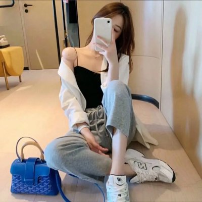 吞噬太阳的女子